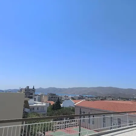 Aris Apt *